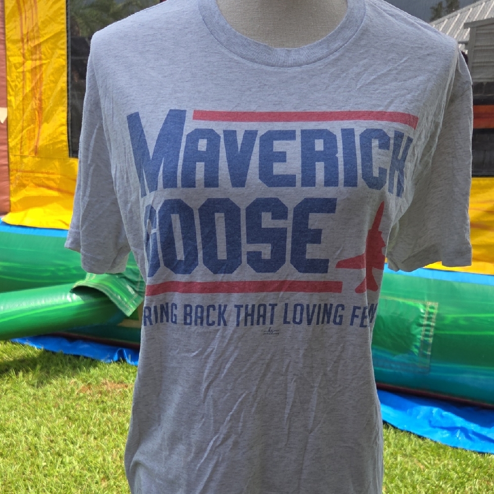 Hippie Runner Top Gun Tee Size L